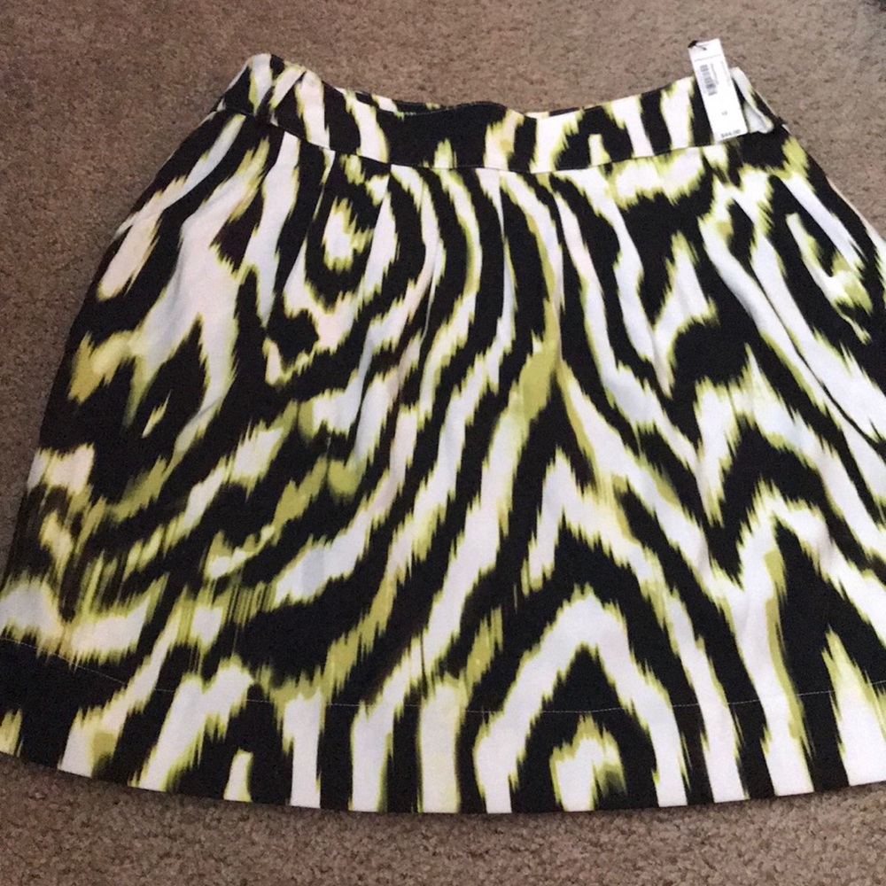 Skirt with pockets!